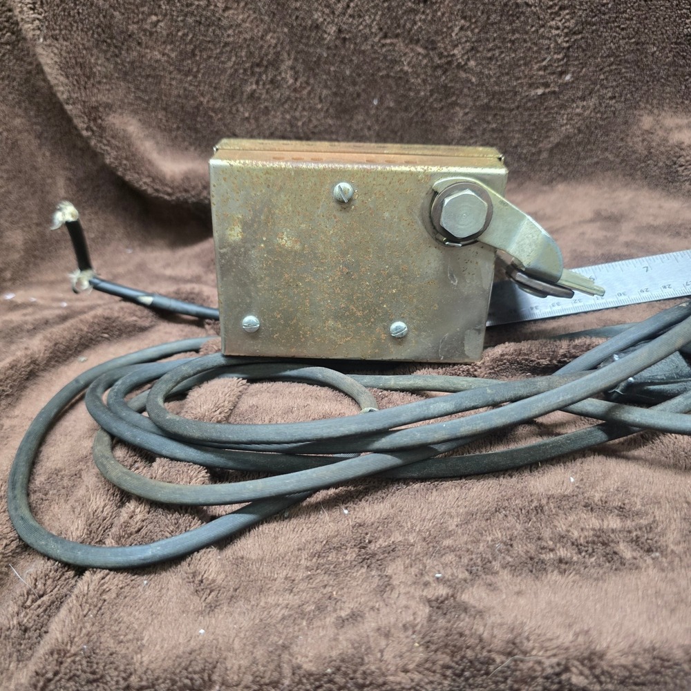 Kenmore Vintage Sewing Machine Knee Control Pedal Metal Rheostat Part Gold Fair